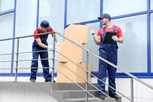 Battersea Man And Van moving service introduction with local reliability