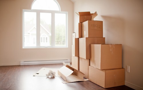 Removal van service in Battersea helping with home moving